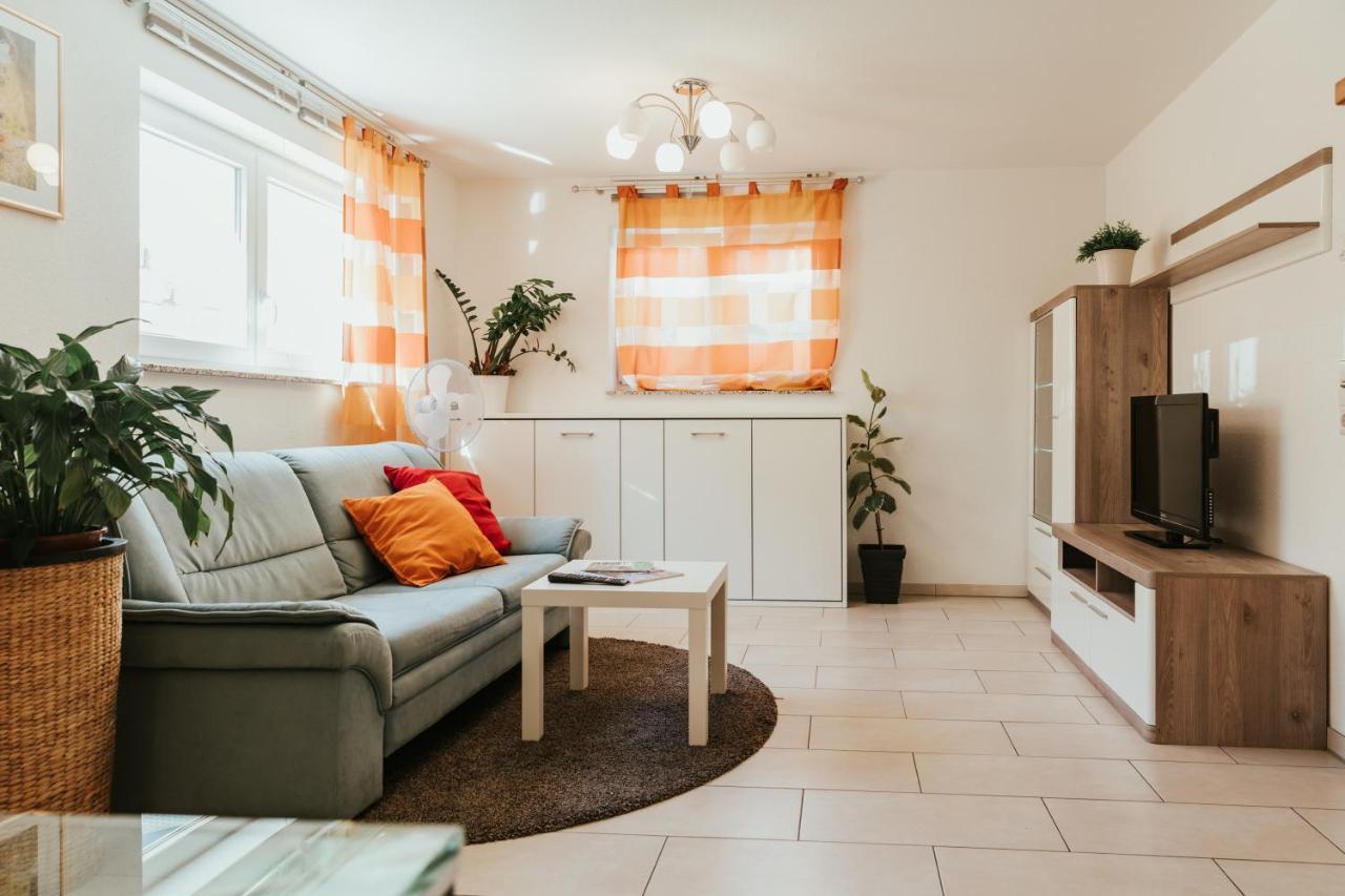Ferienwohnung "Koehler" Am Bodensee Meckenbeuren Exterior foto